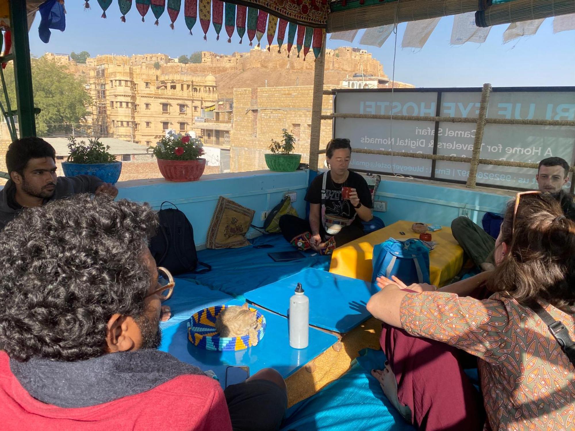 Blue Eye Hostel ジャイサルメール エクステリア 写真