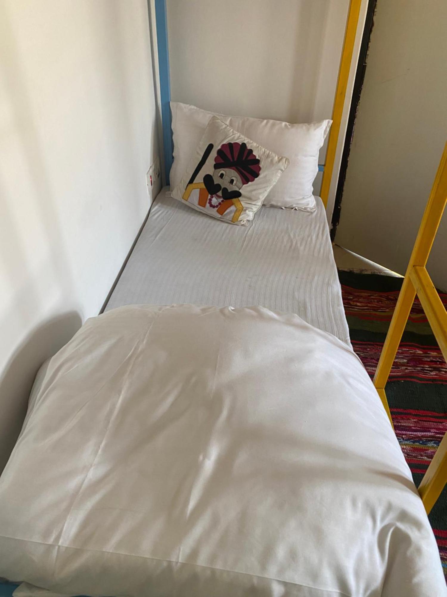 Blue Eye Hostel ジャイサルメール エクステリア 写真